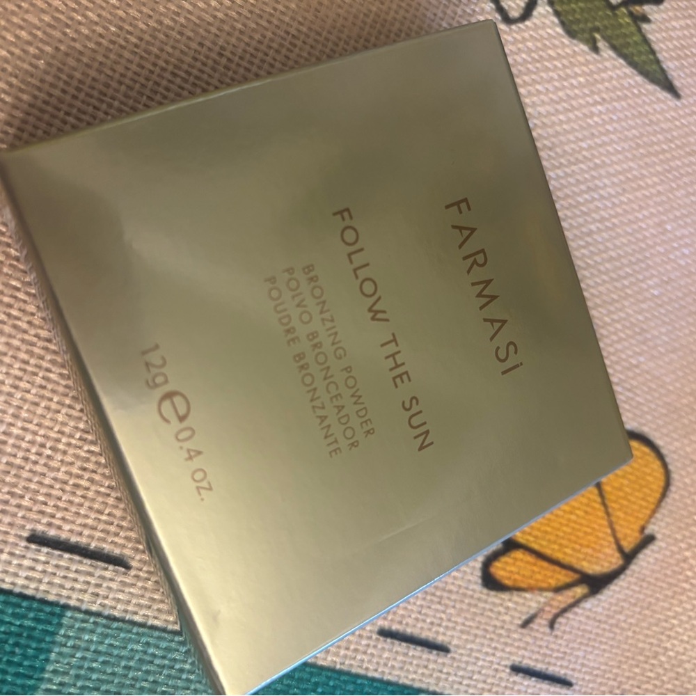 New in box Farmasi EU compliant Follow the Sun Bronzer Powder European Standards - Picture 2 of 2